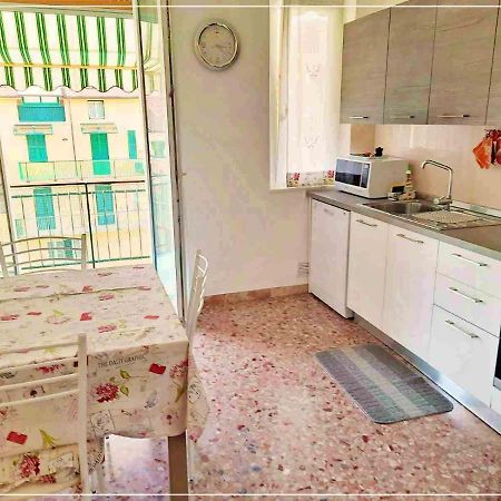 La Casa Di Palma Lägenhet Alassio Exteriör bild