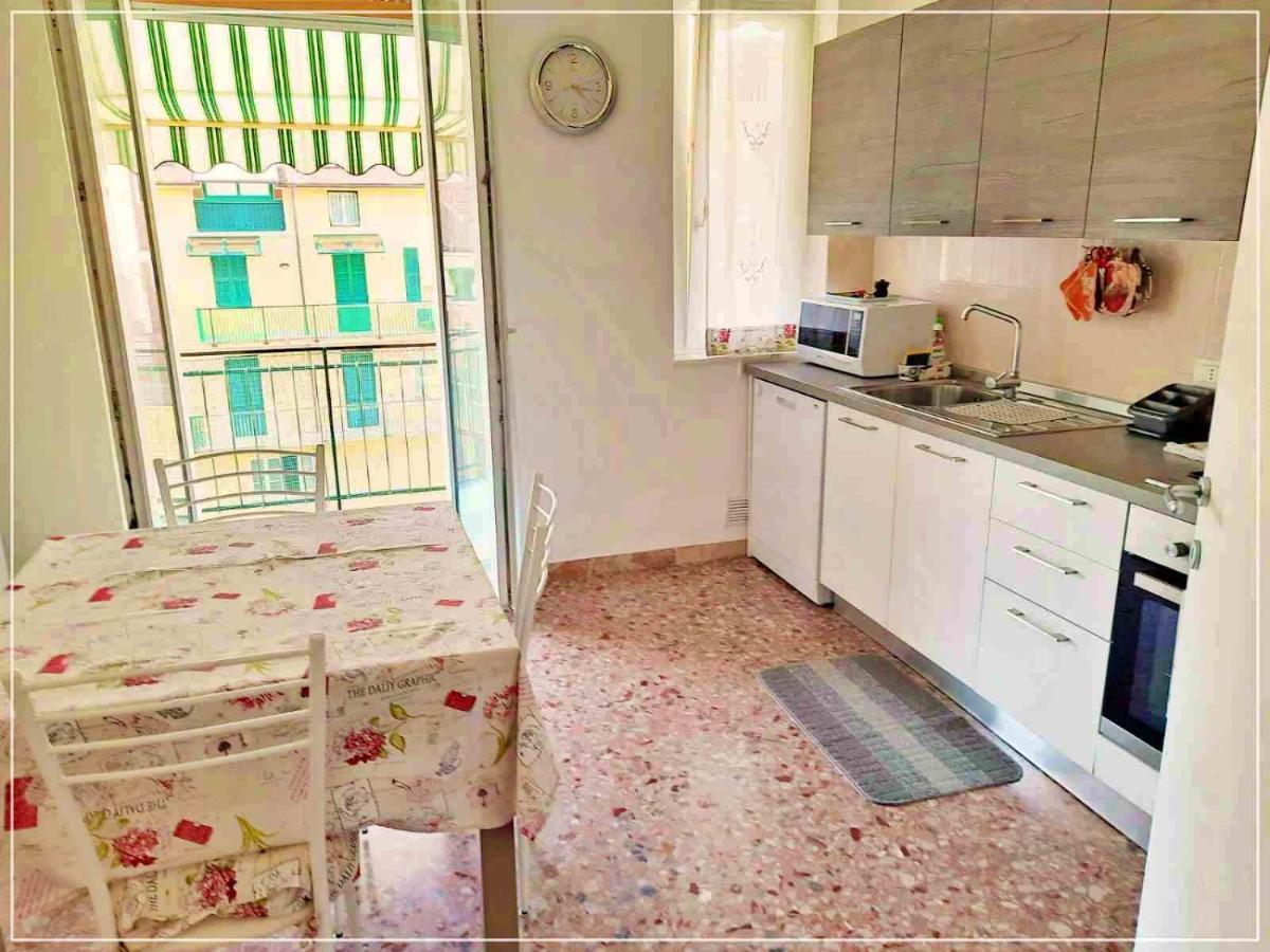 La Casa Di Palma Lägenhet Alassio Exteriör bild
